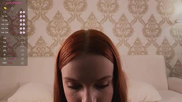 foxy_bloomm webcam