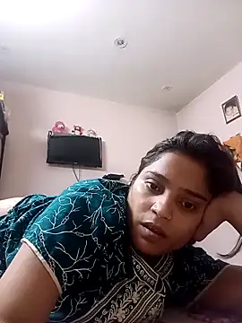 Trisha_71 webcam