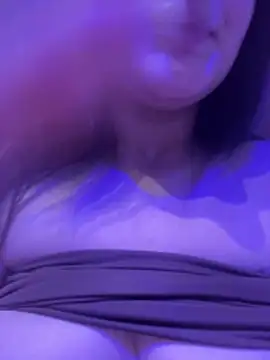 Milana_UK webcam