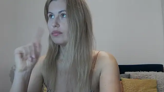 lika_soul - Lika_Soul's free webcam - UK Sex Cams