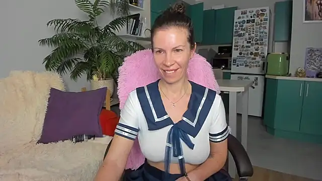 ChristinaGlory webcam