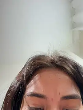 Adriennesexxx webcam
