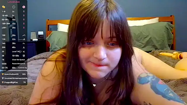 princess_emily4723 webcam