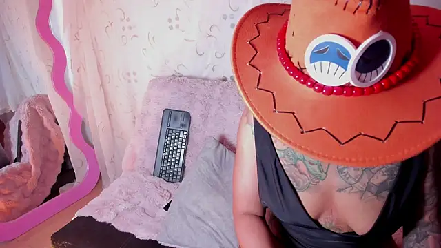 KuraiBi webcam