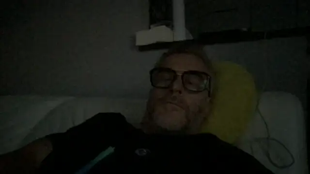 Axl_hot webcam