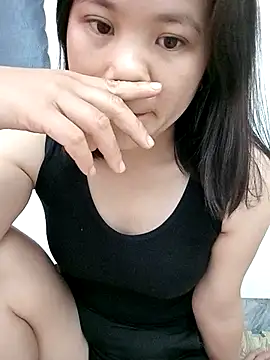 Norah-h webcam