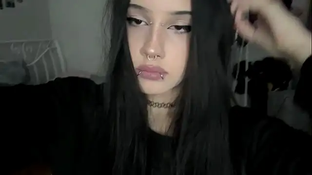 LouisePavlides webcam