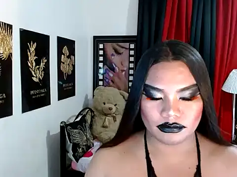 TSbrianaHugeCock webcam