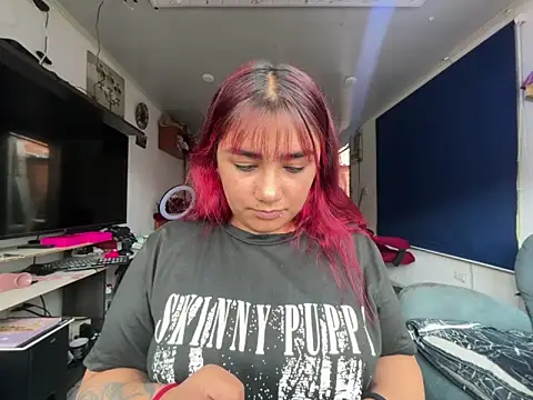 lucyheart_8 webcam