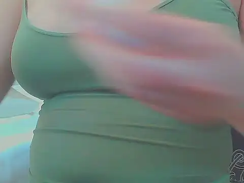 keepmepregnantT webcam