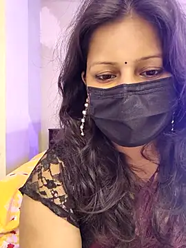 noty_girl2 webcam