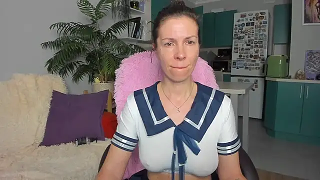 ChristinaGlory webcam