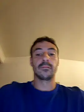 Chiennemale68@xh webcam