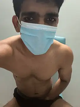 BadBoyTom78 Live Webcam on Stripchat