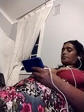 Baby_P webcam