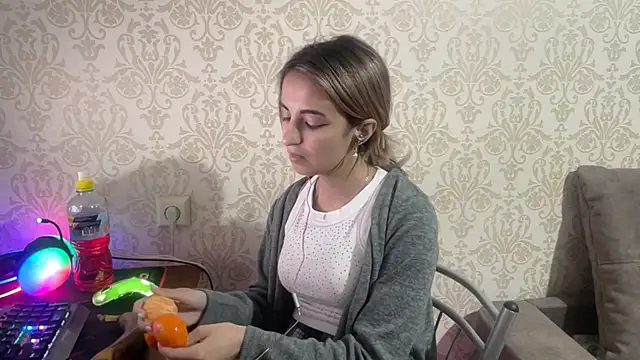 By_Mira webcam