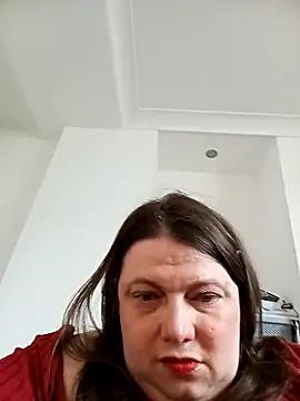 HotHornyEmmaX webcam