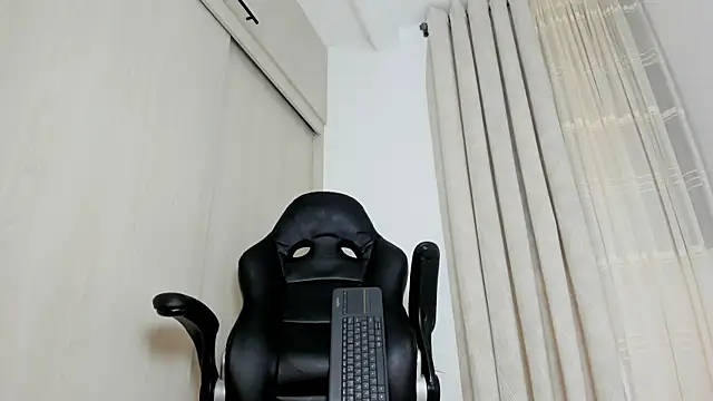 Biscuit_oliva webcam