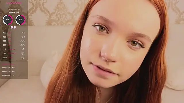 foxy_bloomm webcam