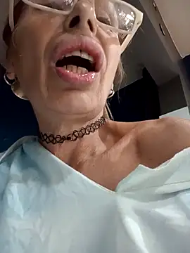 FrozenWaffle webcam