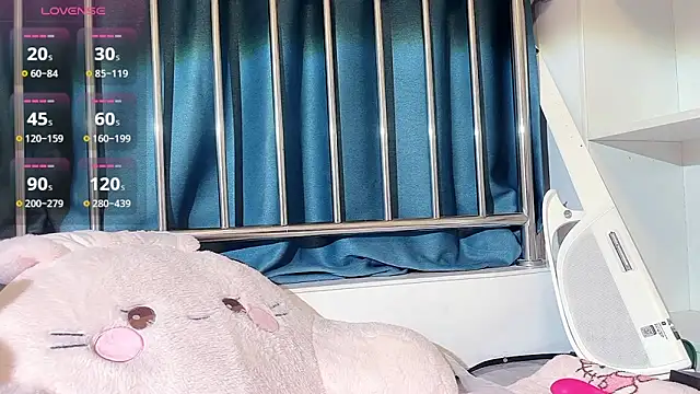 美女TuTu0066在线直播