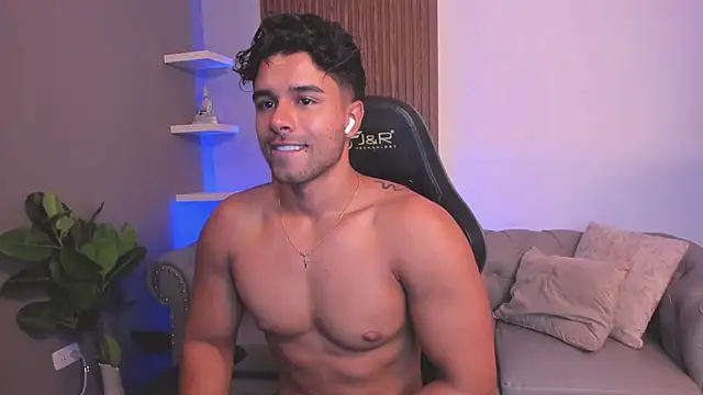 liam_collins21 webcam