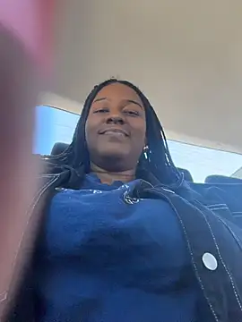 GirthGoddessCoco webcam