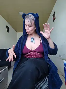MARILYNMADELENAKOVANOVA webcam
