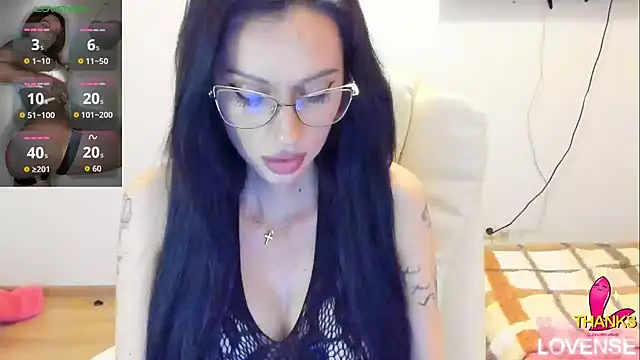 kissnicol32 webcam