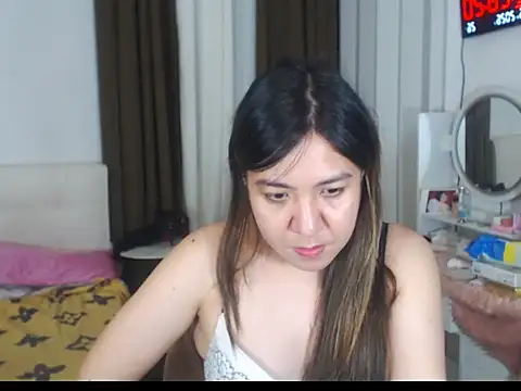stellahugeX webcam