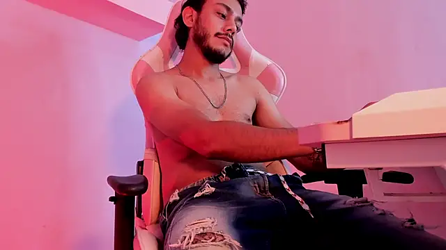 Boss_Domiinator webcam