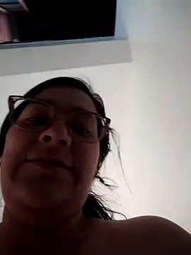 Michell_Monet webcam