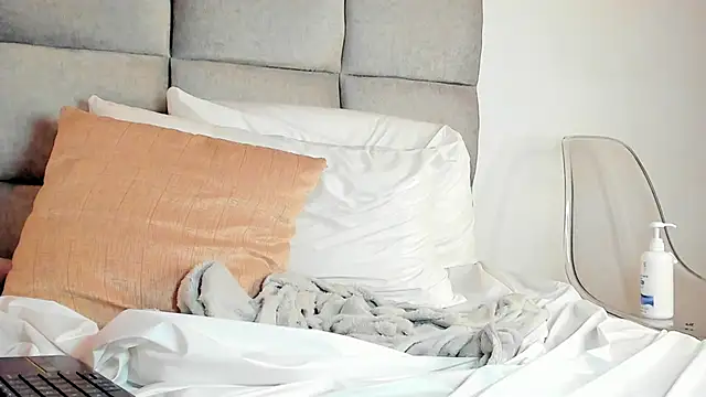 DaliaHart webcam