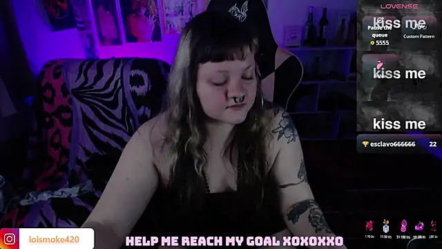 Bdsm_and_fries webcam