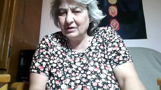 ExquisiteMature webcam