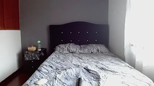 Emilia_1995 webcam