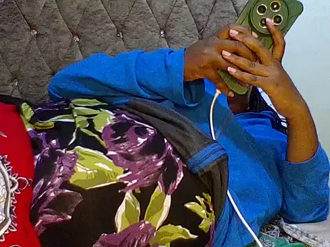 _Ella20 webcam