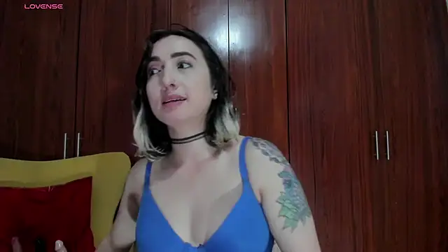 carly_grasso webcam
