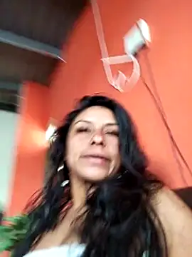 AngelicaStorms webcam