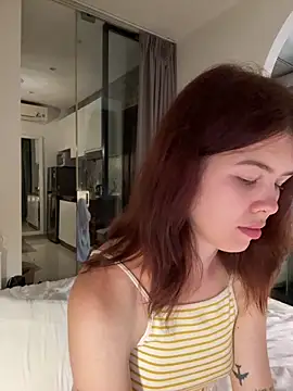 MilaSpark_ webcam