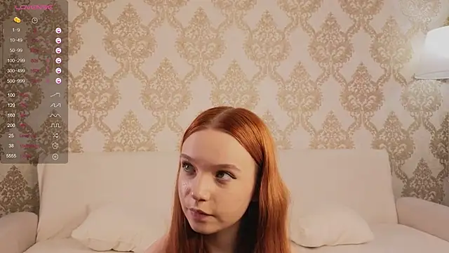 foxy_bloomm webcam