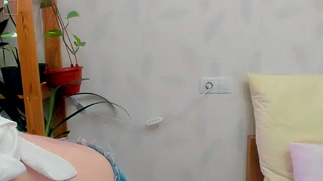 Kelly_Klein webcam
