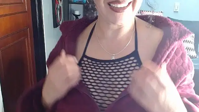 MATURETOPASIO webcam