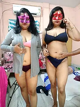 Naughty_Kayra webcam