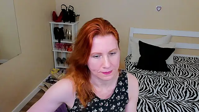 FoxySophia webcam