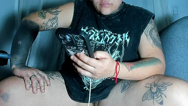 Techno_420_ webcam