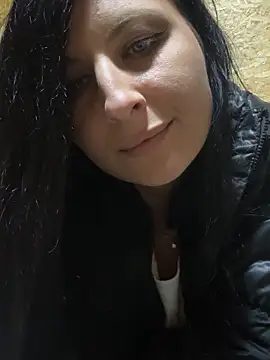 AlishyaJoi webcam