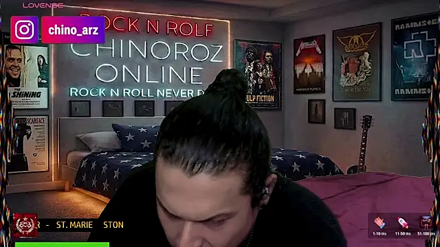 chino_roz webcam