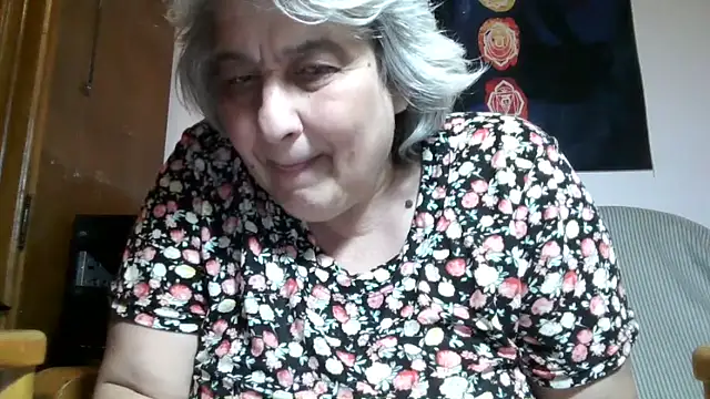 ExquisiteMature webcam
