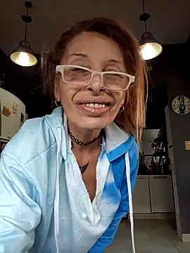 frozenwaffle (F mature) - Make me hot and SEAT on your face